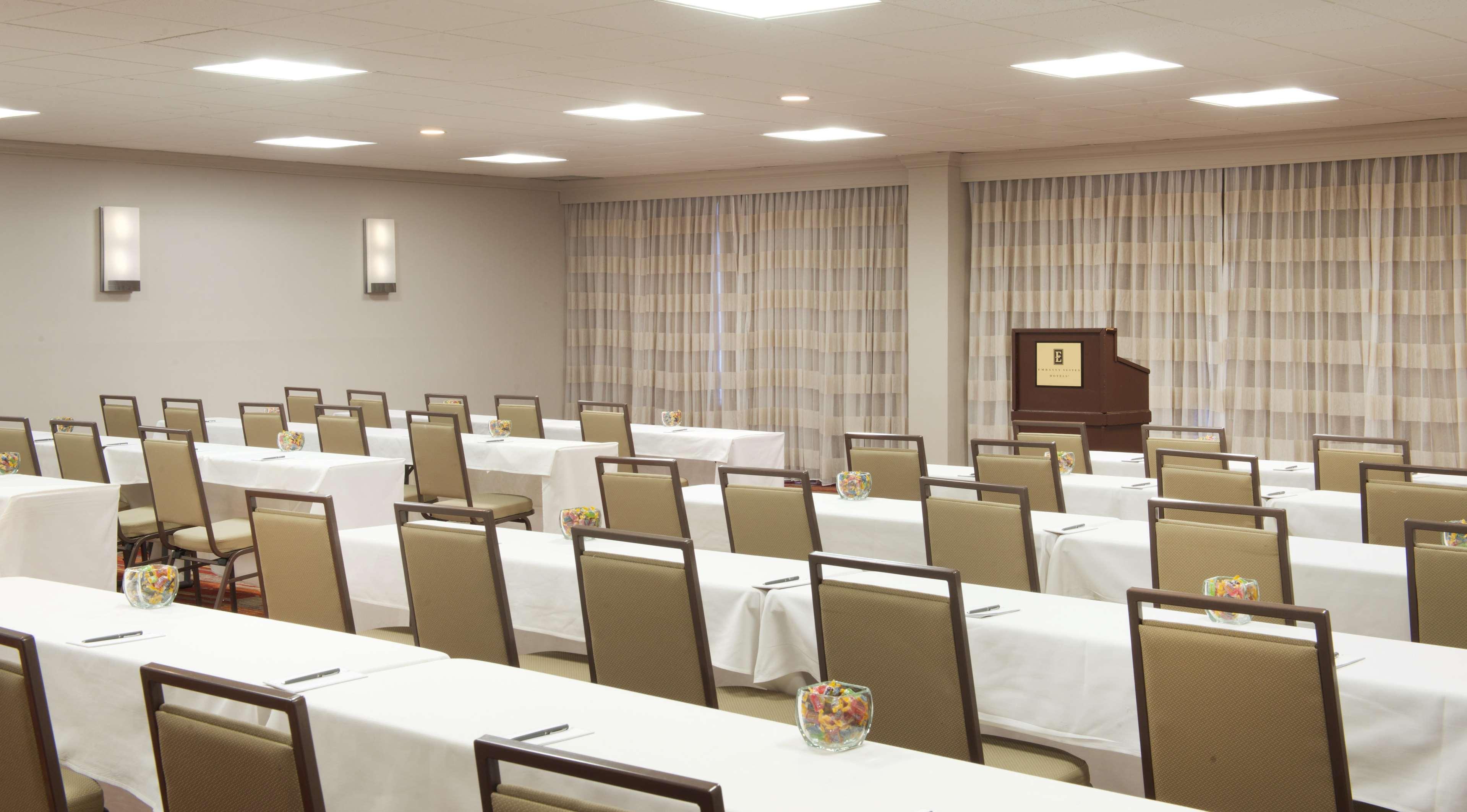 Embassy Suites By Hilton Colorado Springs Luaran gambar