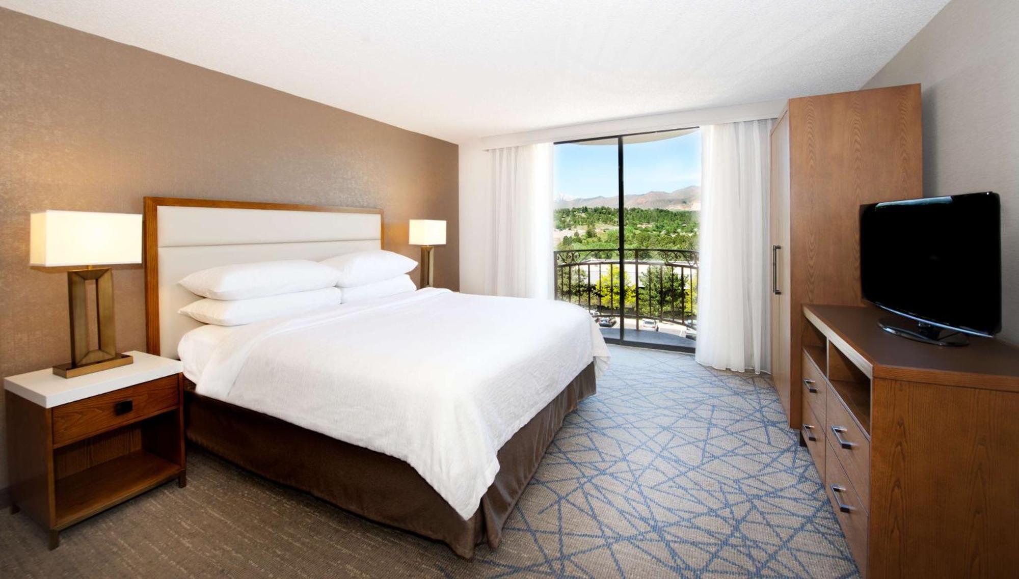 Embassy Suites By Hilton Colorado Springs Luaran gambar