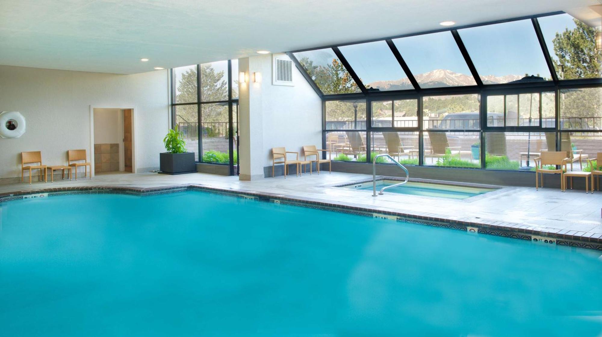Embassy Suites By Hilton Colorado Springs Luaran gambar