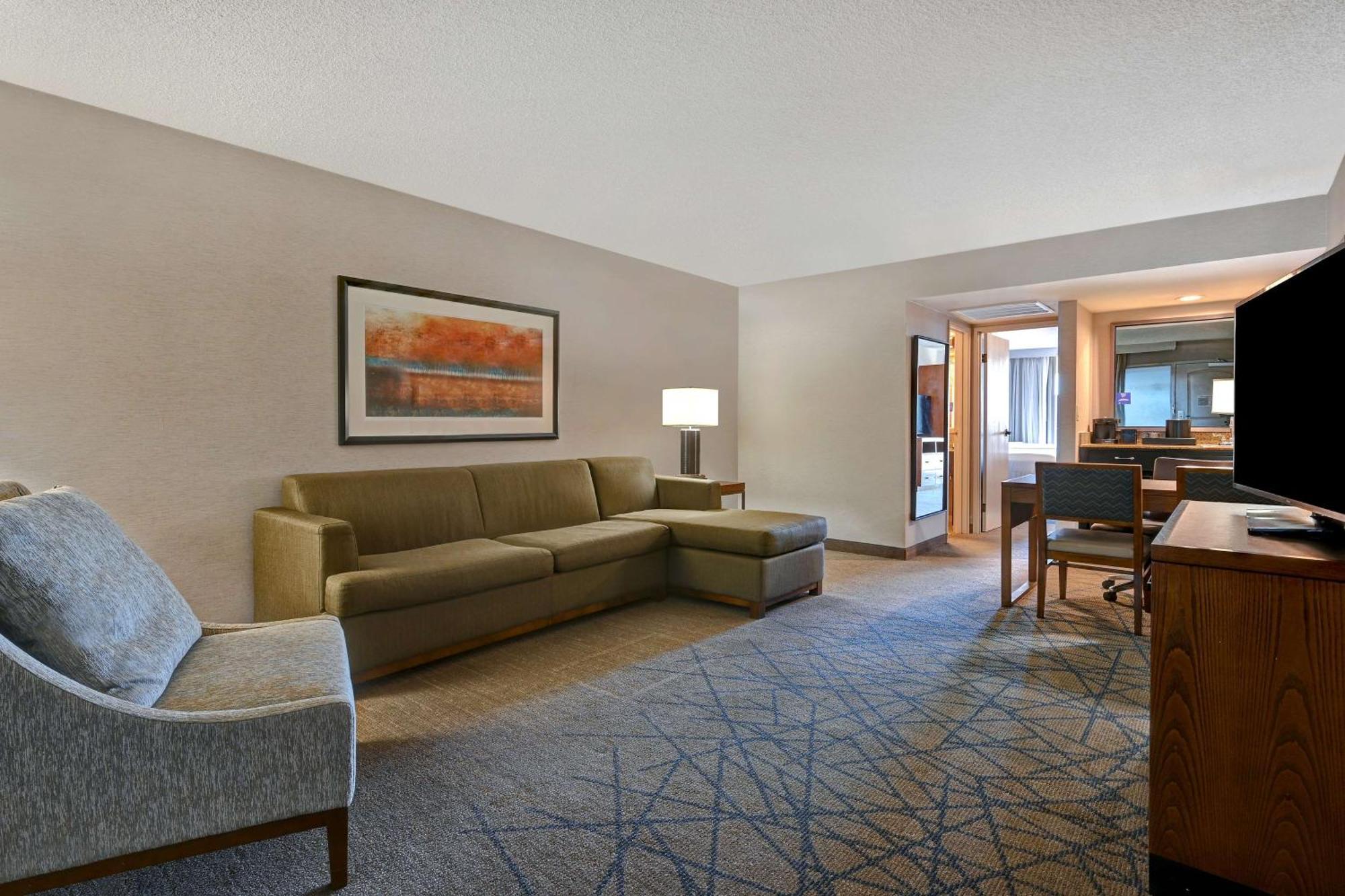 Embassy Suites By Hilton Colorado Springs Luaran gambar