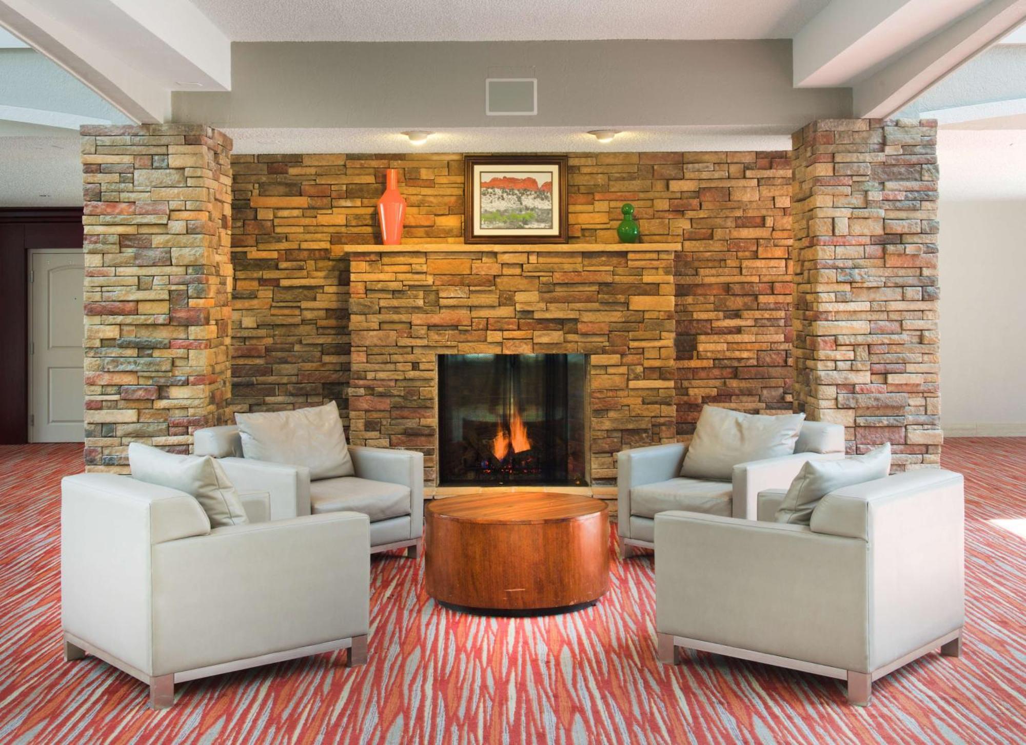 Embassy Suites By Hilton Colorado Springs Luaran gambar