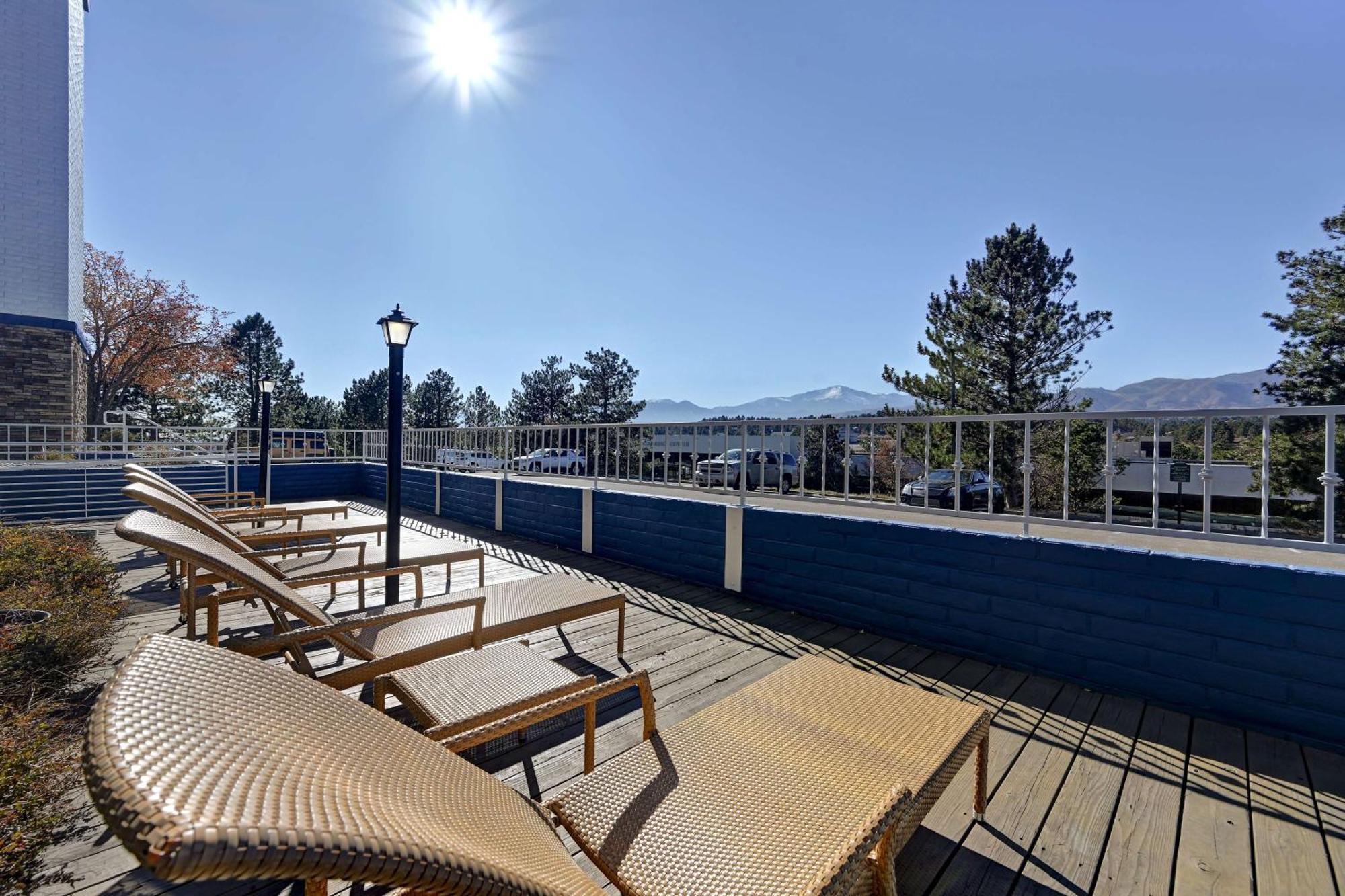 Embassy Suites By Hilton Colorado Springs Luaran gambar